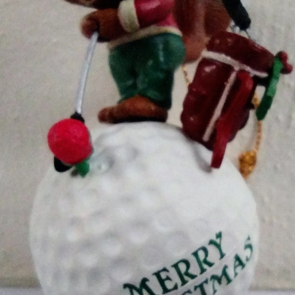 Merry Golfer Golfing Squirrel Collectable Vintage Christmas Ornament - Picture 4 of 9